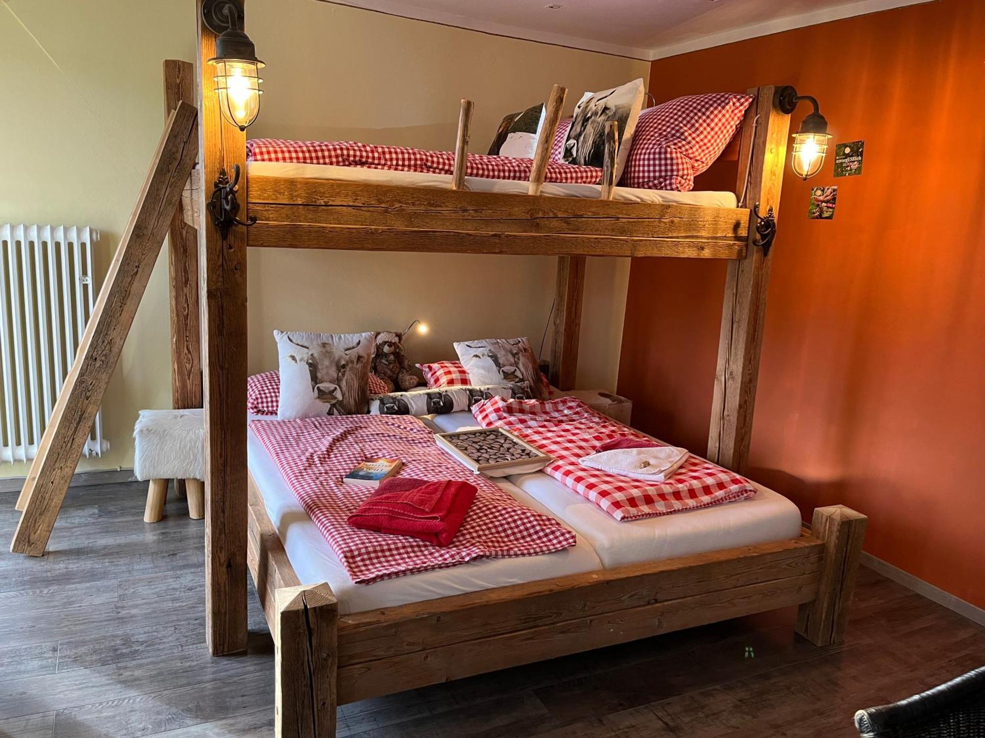 Glueckliche Kuh-Villa - Achtsamer Rueckzugsort Mit Traumgarten, Schwimmteich & Raum Zum Sein - Allgaeu Kempten  Exterior foto